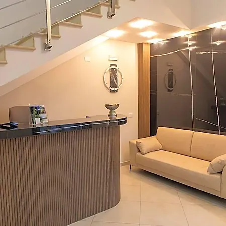 Global Hotel 3*